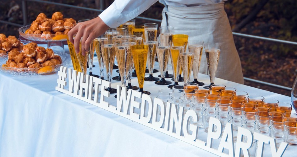 РЕСТОРАНЫ И КАФЕ кейтеринг