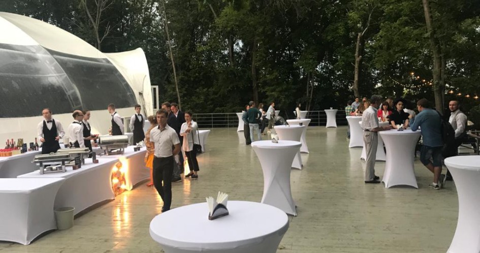 РЕСТОРАНЫ И КАФЕ кейтеринг