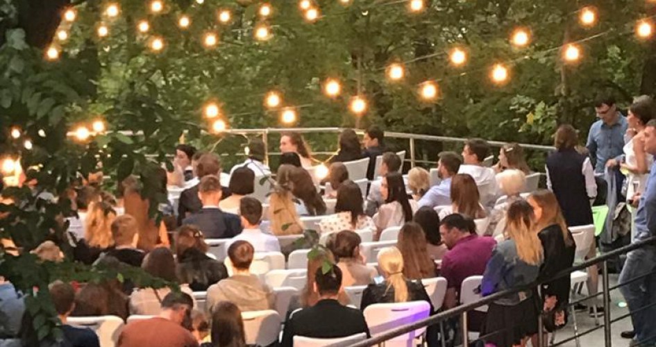 РЕСТОРАНЫ И КАФЕ кейтеринг